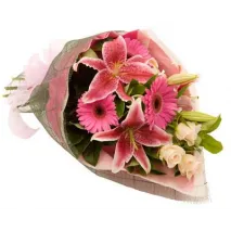 send pink flowers bouquet in philippines